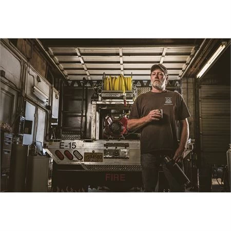 Stanley 02659 Stanley Master Vacuum Bottle With Steel Handle With Silicone Grip - Image 4